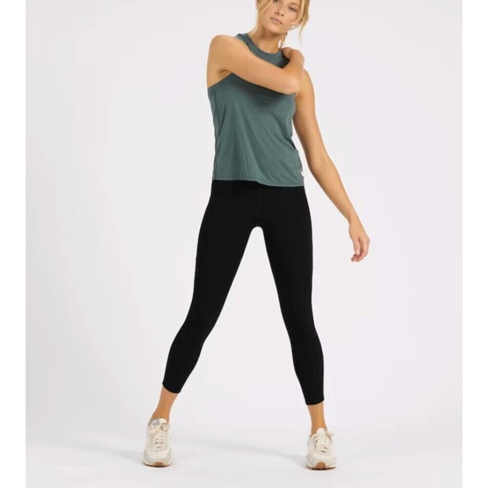 Vuori Stride Leggings in Black Size XS High Rise Quick Drying